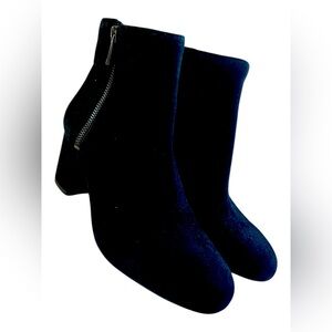 JESSICA SIMPSON Black Suede Booties 7.5 WIDE